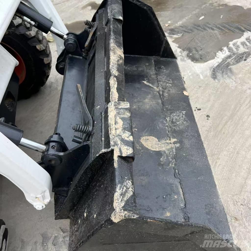 Bobcat S 160 Skid steer loaders