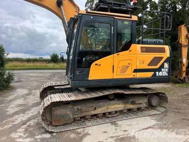 Hyundai HX140L Crawler excavators