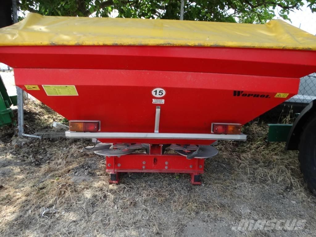  Woplrol Junior II. Mineral spreaders