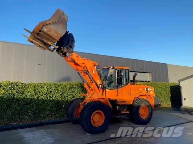 Doosan DL 200 Wheel loaders