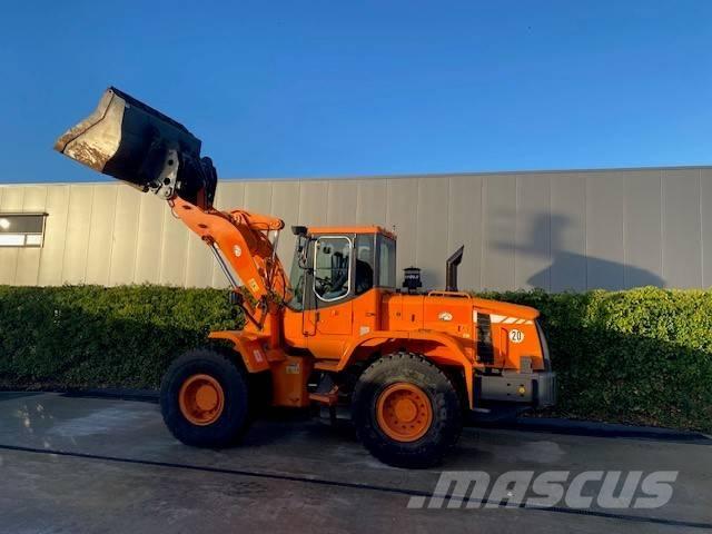 Doosan DL 200 Wheel loaders