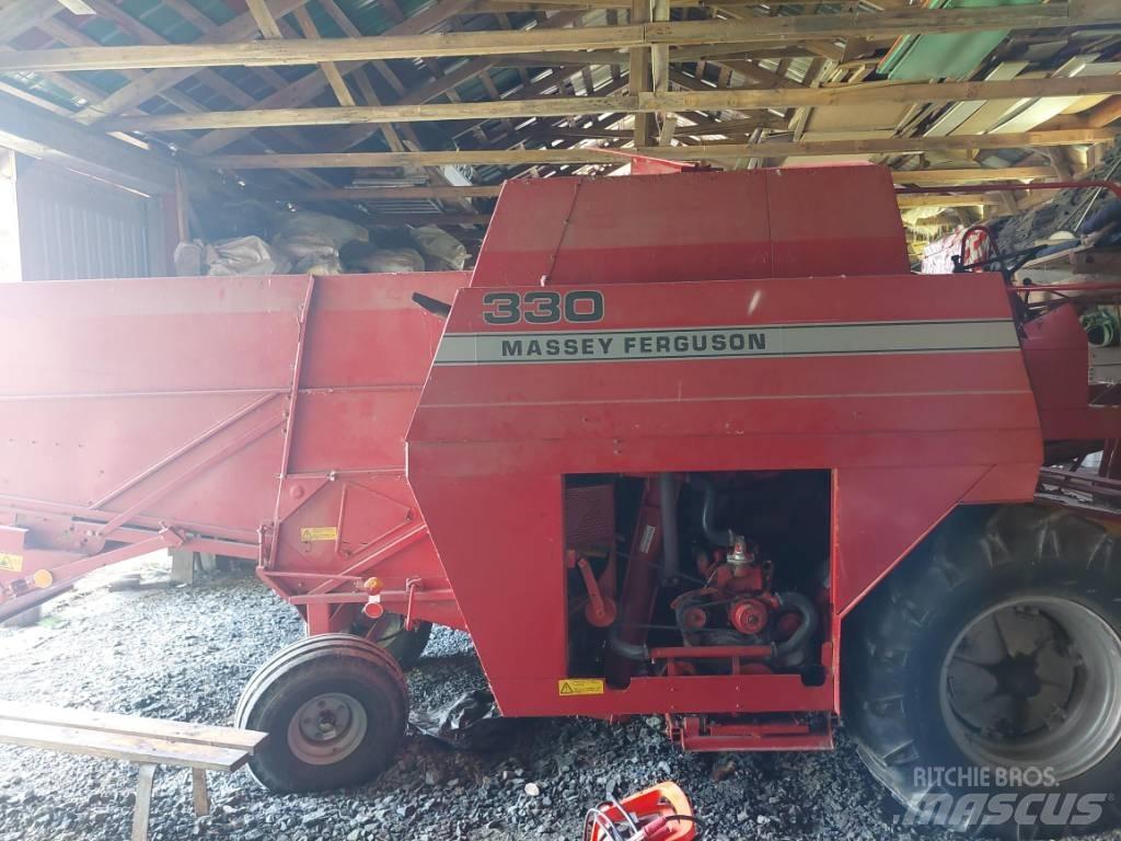 Massey Ferguson 330 Combine harvesters
