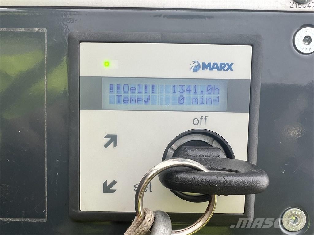 Paus PTK 31 Self erecting cranes