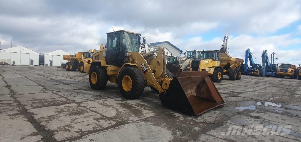CAT 938M Wheel loaders