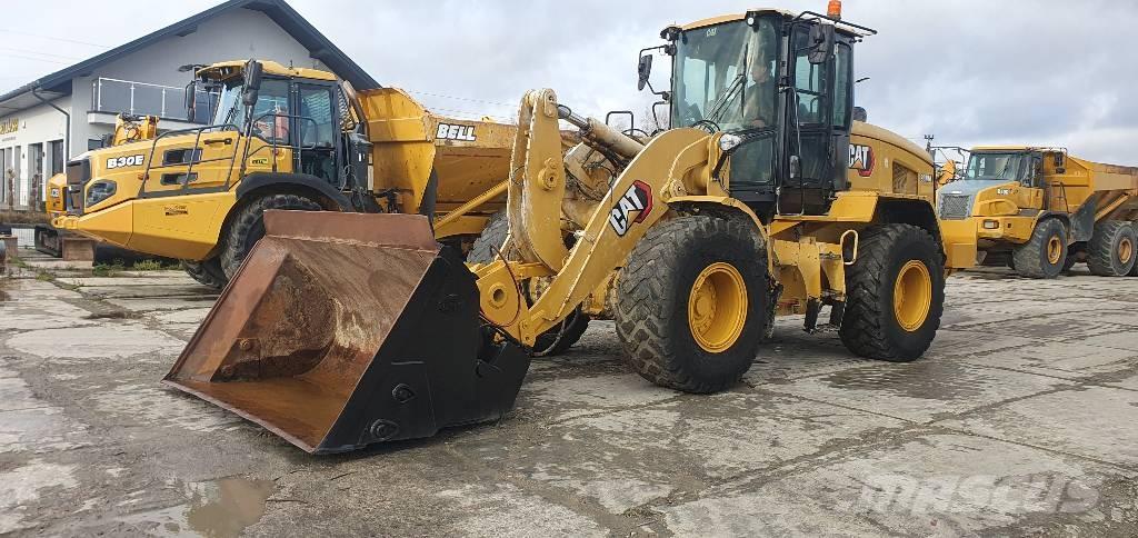CAT 938M Wheel loaders