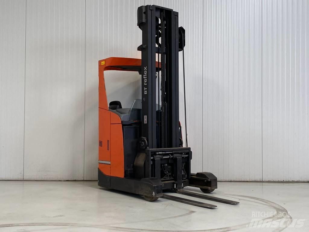 BT RRE140E Reach trucks