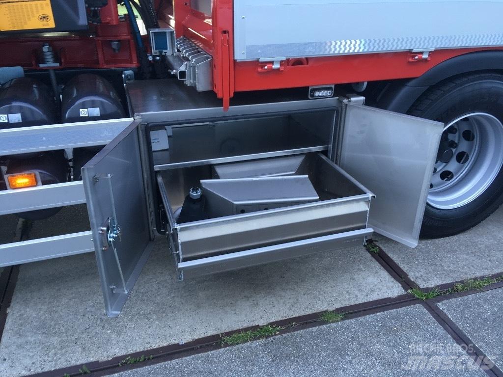 Scania R 560 Crane trucks