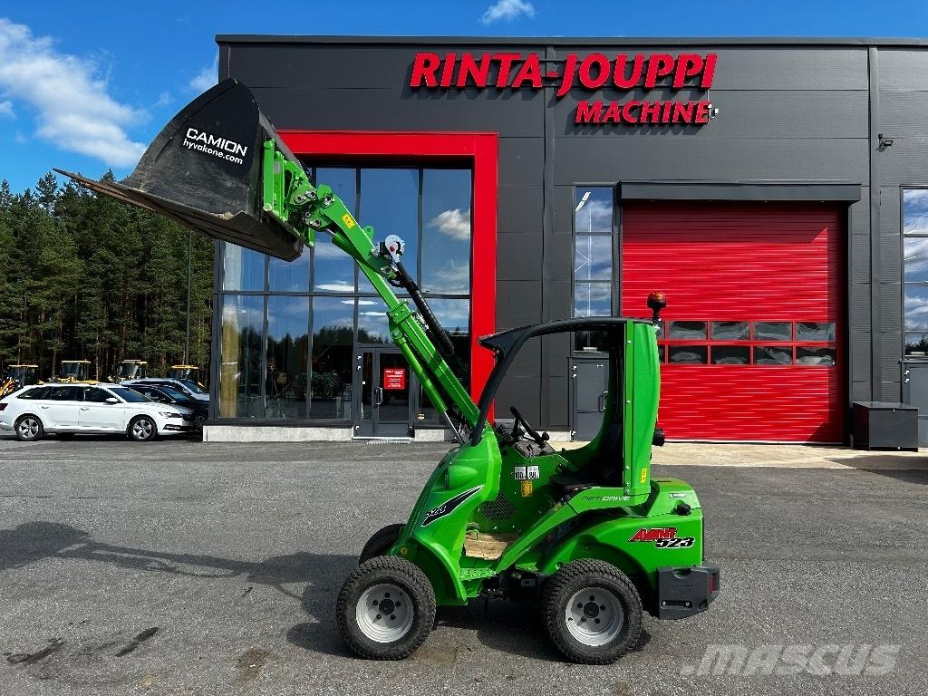 Avant 523 / MYYTY, SOLD Multi purpose loaders