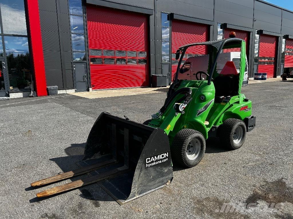 Avant 523 / MYYTY, SOLD Multi purpose loaders