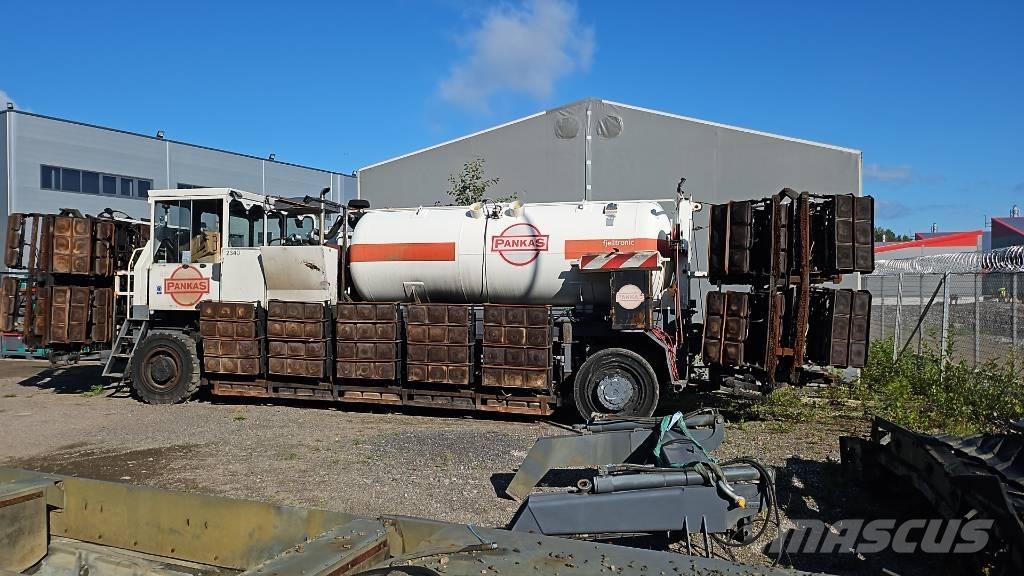 Wirtgen HM 4500 Asphalt recyclers