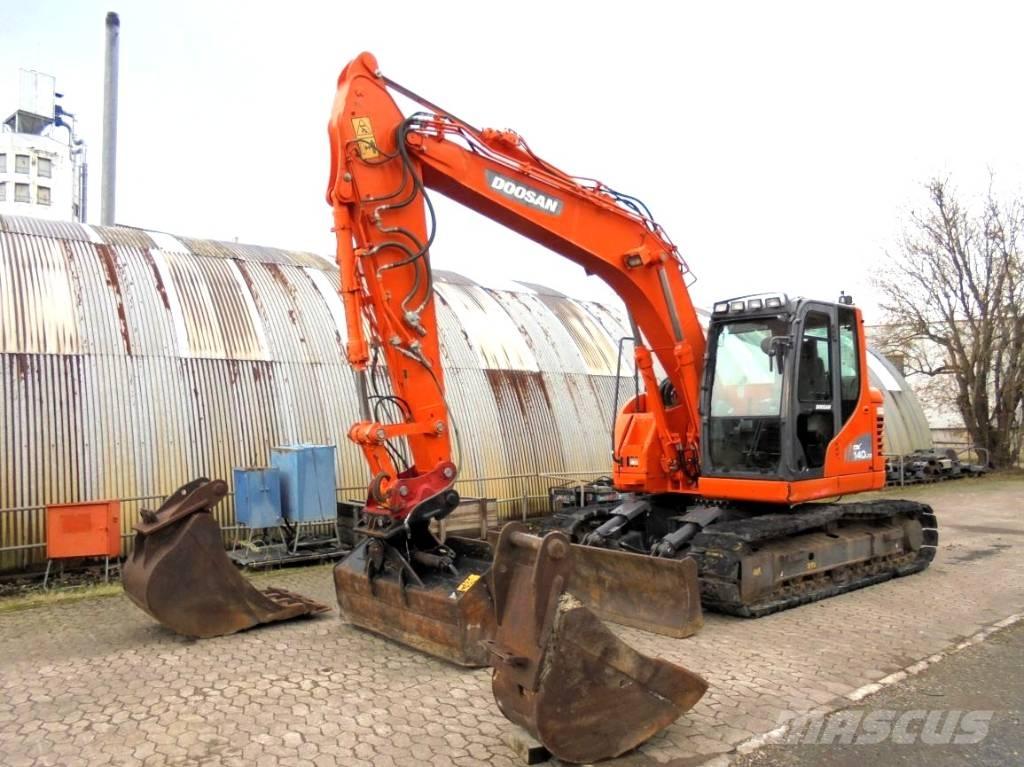 Doosan DX 140 LCR-3 Crawler excavators