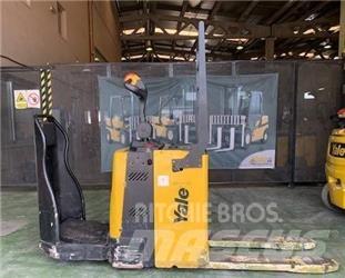 Yale MP20X Low lifter with platform