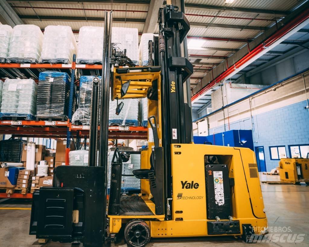 Yale MTC10 Narrow aisle truck