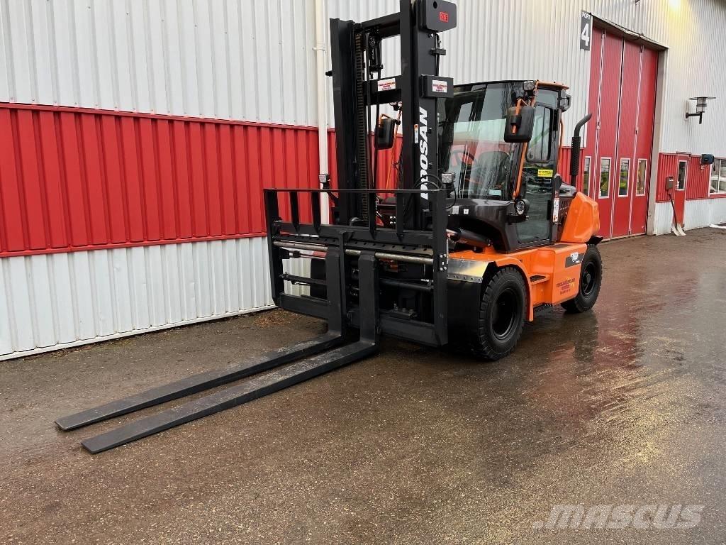 Doosan D70S-9 Diesel trucks