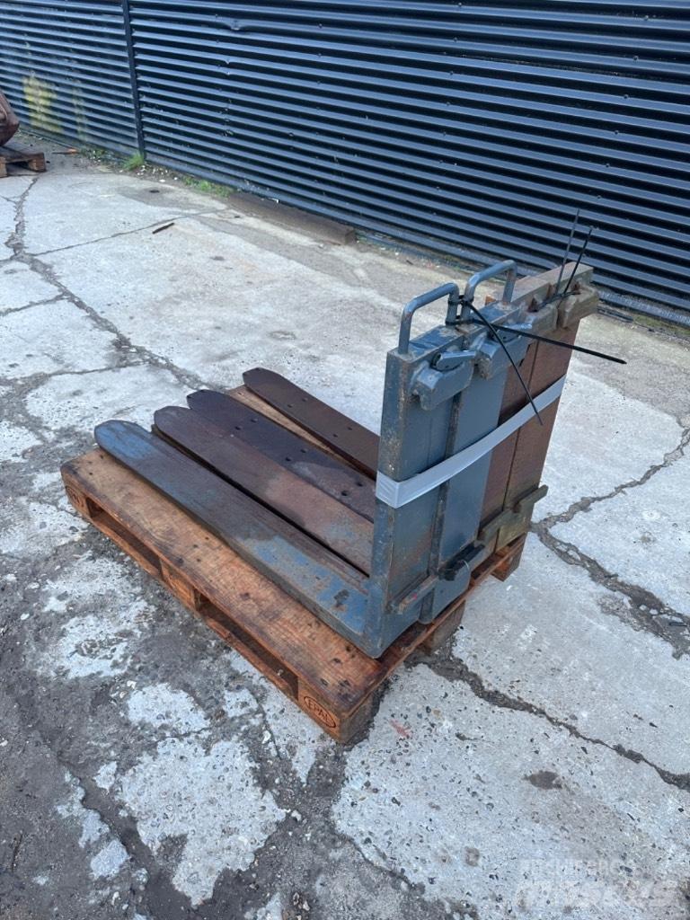  Andet Nye og brugte Other attachments and components