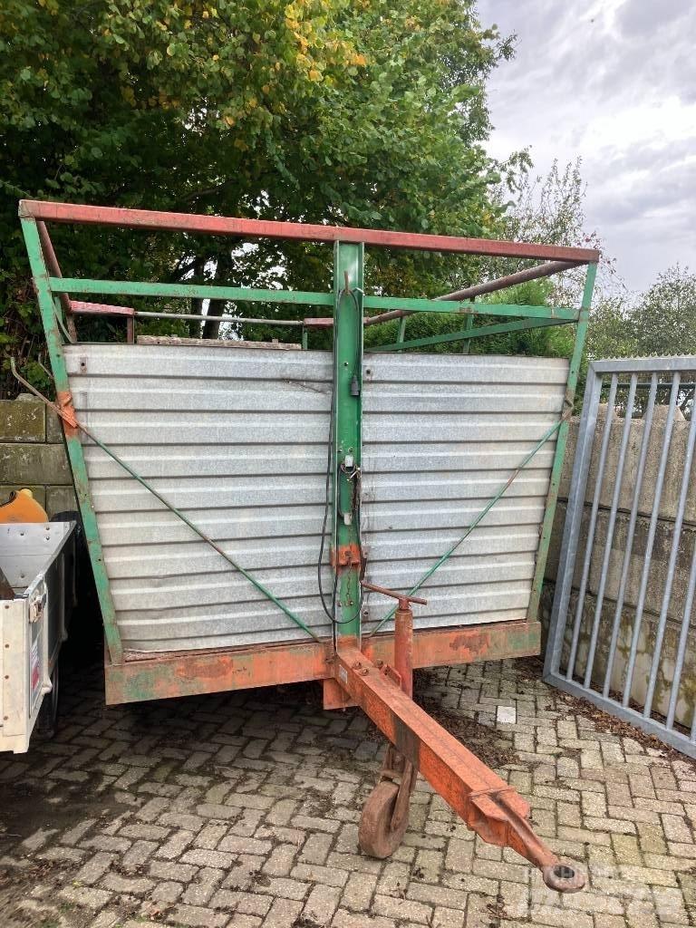 Veewagen  Animal transport trailers