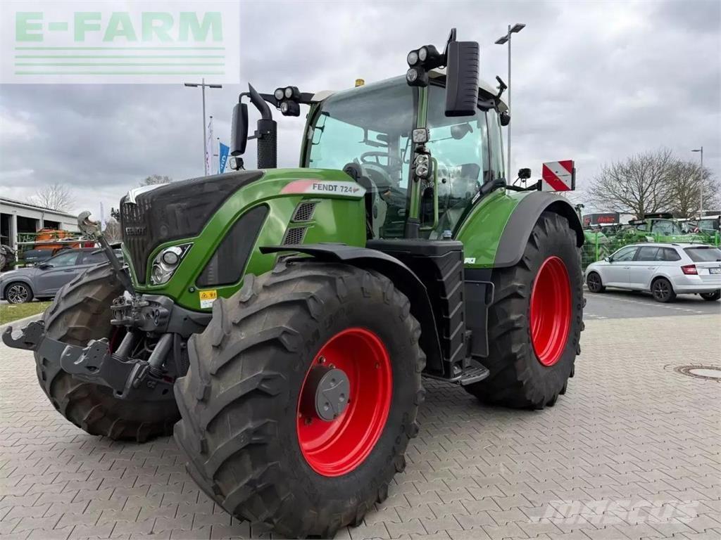 Fendt 724 vario s4 Tractors