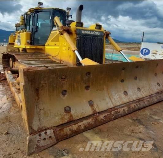 Komatsu D 65 PX-16 Crawler dozers