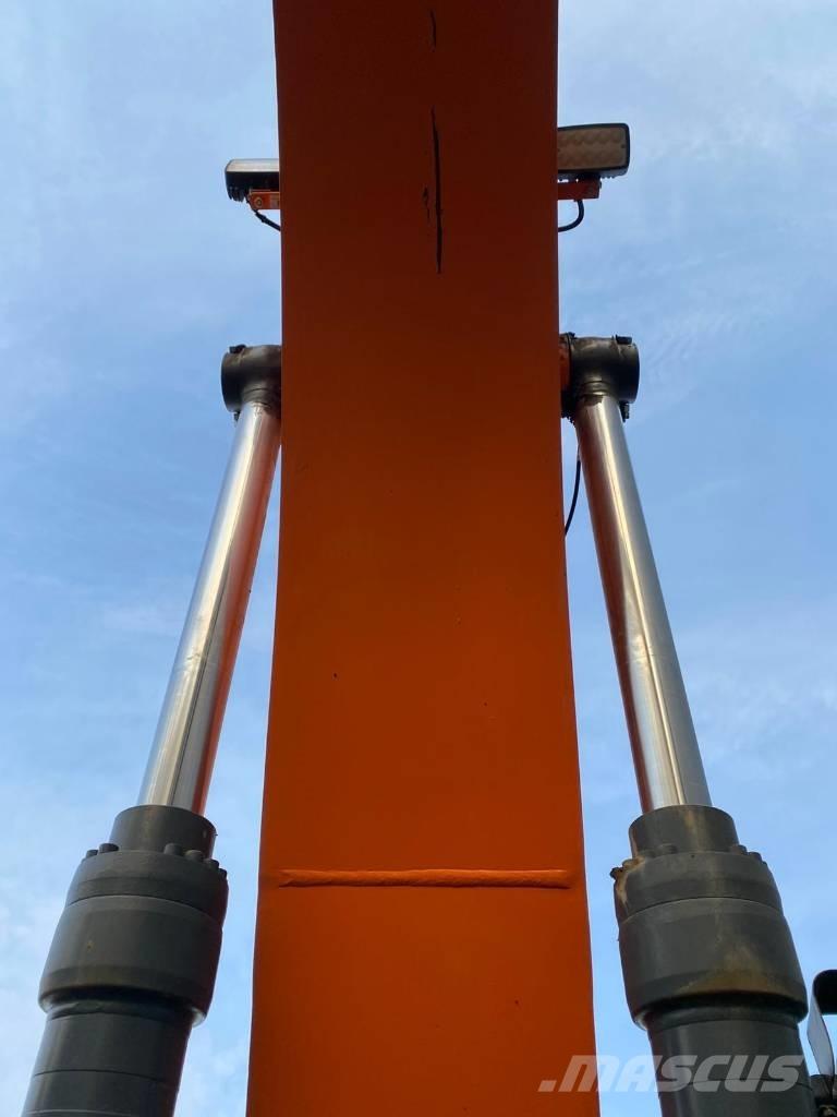 Doosan DX 300 LC-7 Crawler excavators