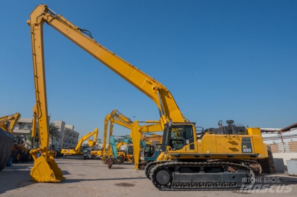 Komatsu PC850-8 R1 Crawler excavators