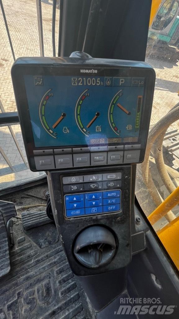 Komatsu PC850-8 R1 Crawler excavators