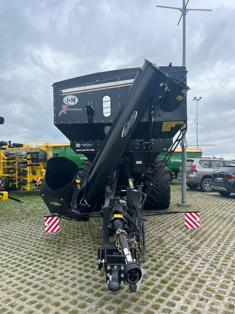 J&M X2431 Low loader-semi-trailers