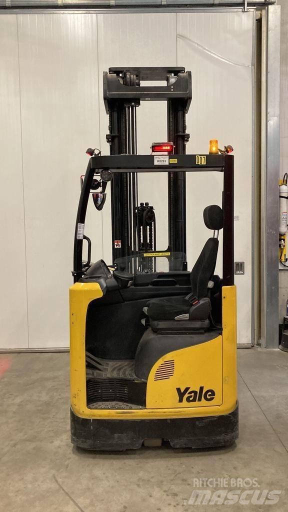 Yale MR20H Reach trucks