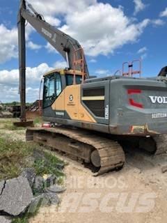 Volvo EC250E LR Crawler excavators