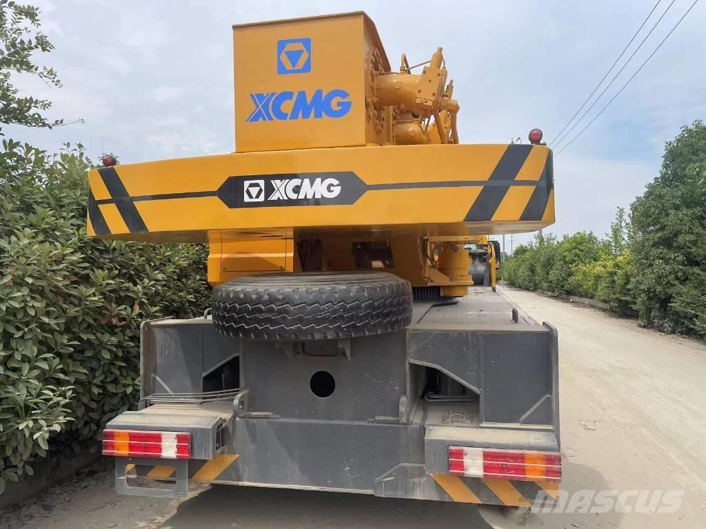 XCMG QY25 All terrain cranes
