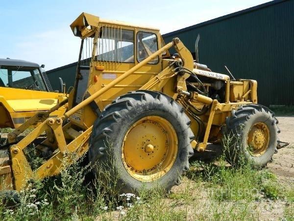 Volvo 840 Backhoe loaders