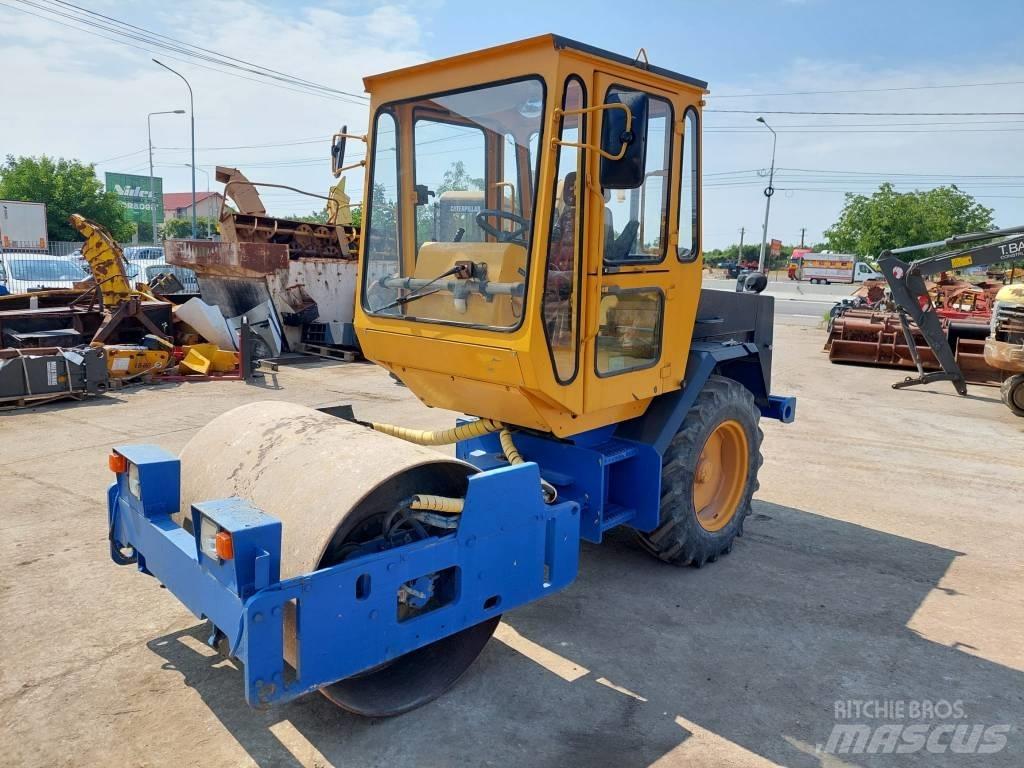 Hamm 2210SD Single drum rollers