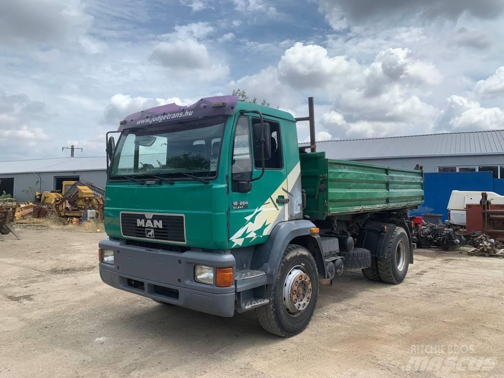 MAN 18.246 Tipper trucks