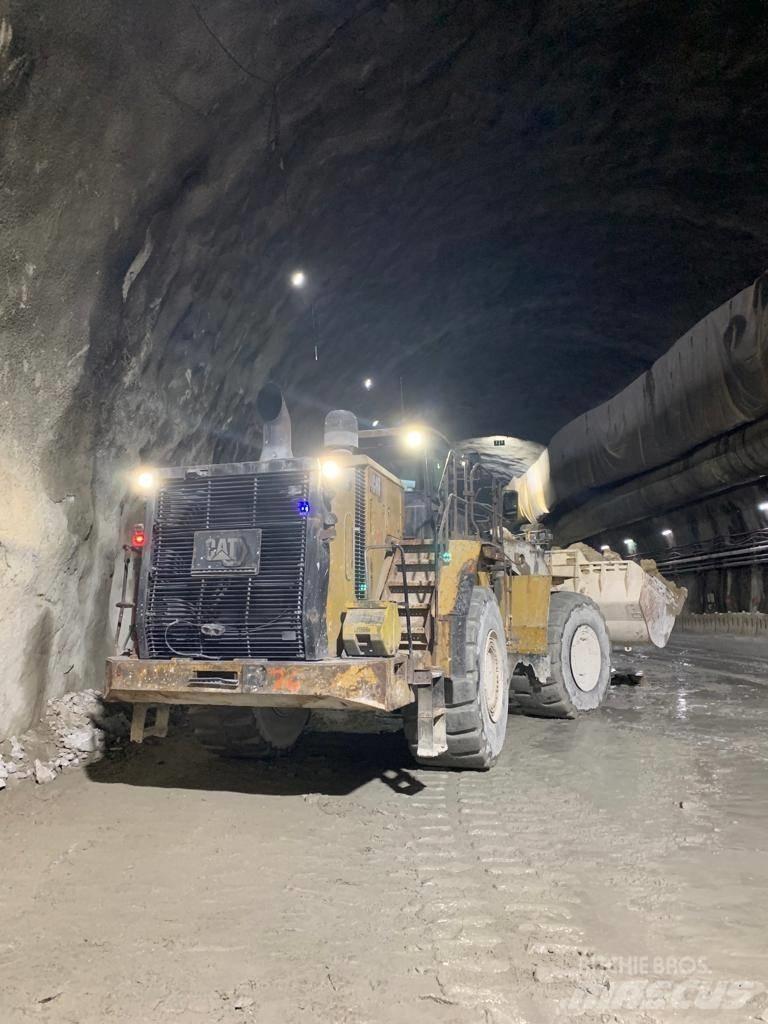 CAT 988K Construction - Others