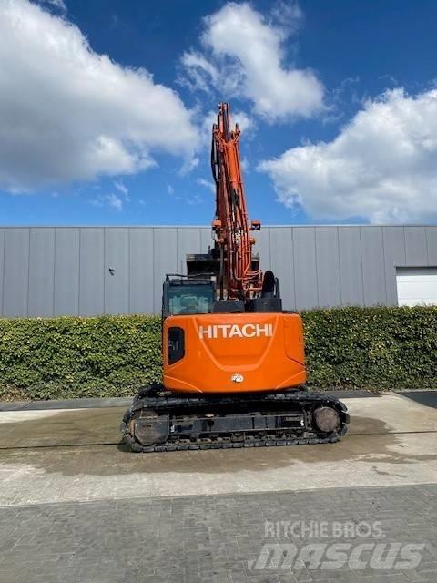 Hitachi 135US-6 Crawler excavators