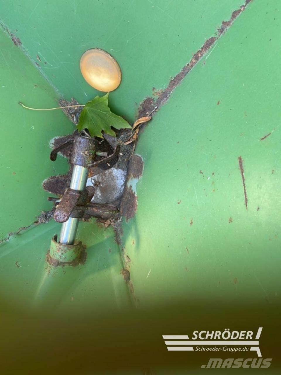 Amazone ZA-U 1501 Mineral spreaders