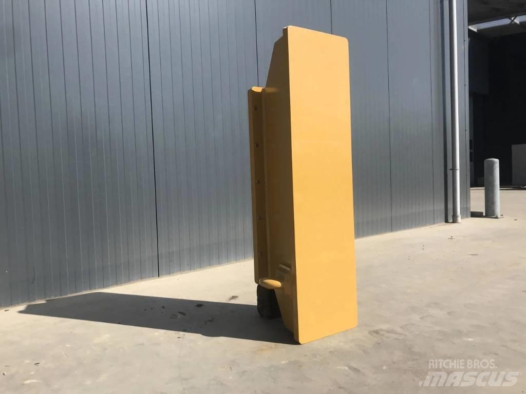 CAT 14G Buckets