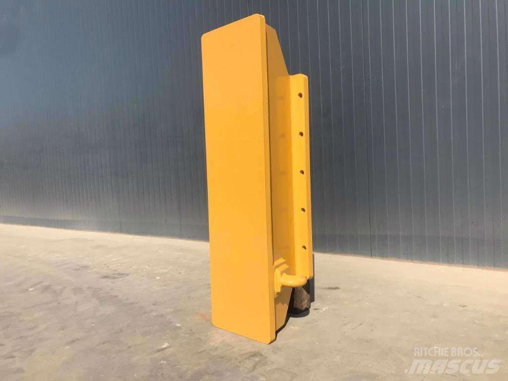 CAT 14G Buckets