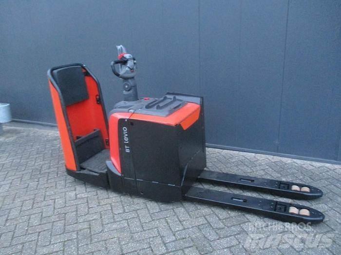 Toyota LPE 250 Low lifter with platform