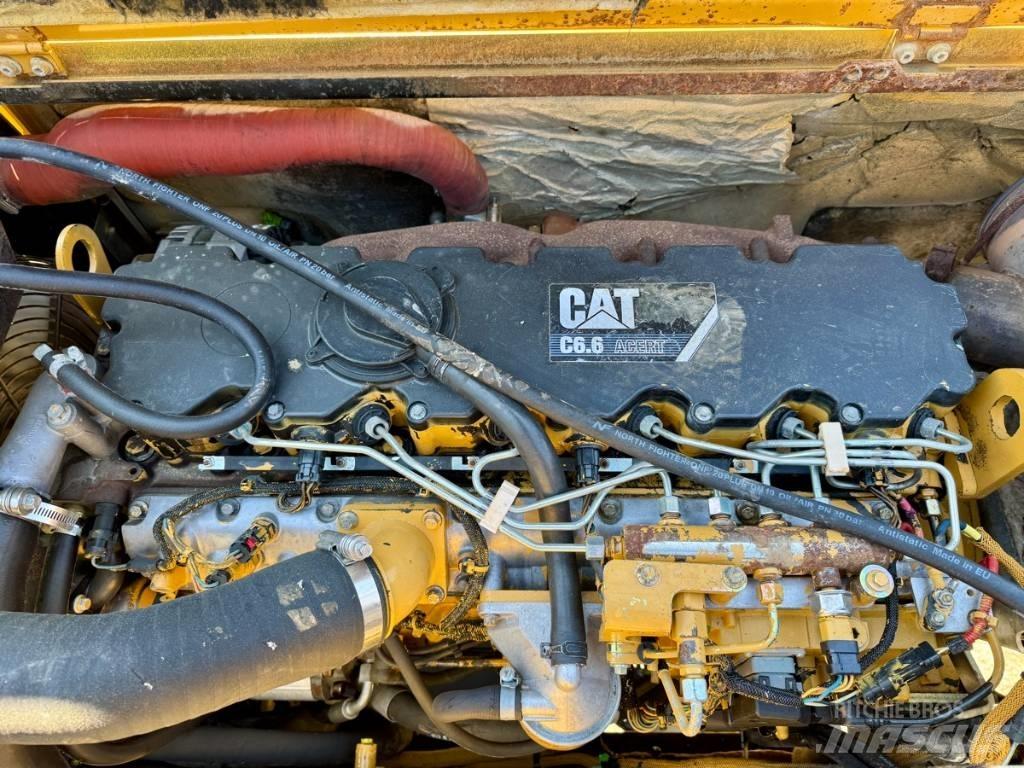 CAT M 322 D Wheeled excavators