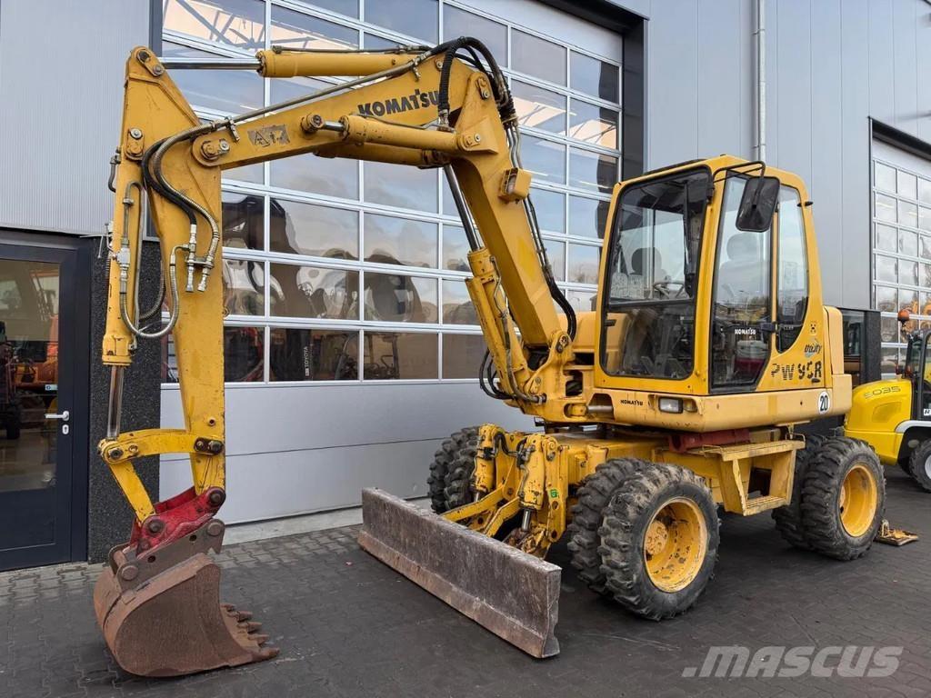 Komatsu PW95 Midi excavators  7t - 12t