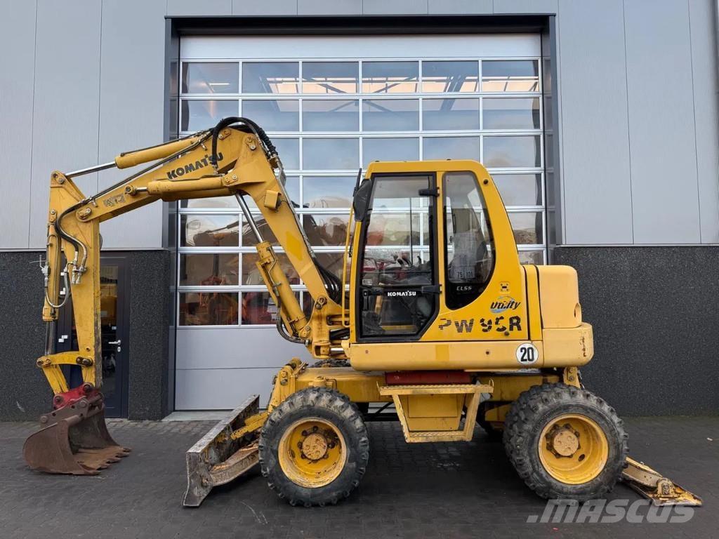 Komatsu PW95 Midi excavators  7t - 12t