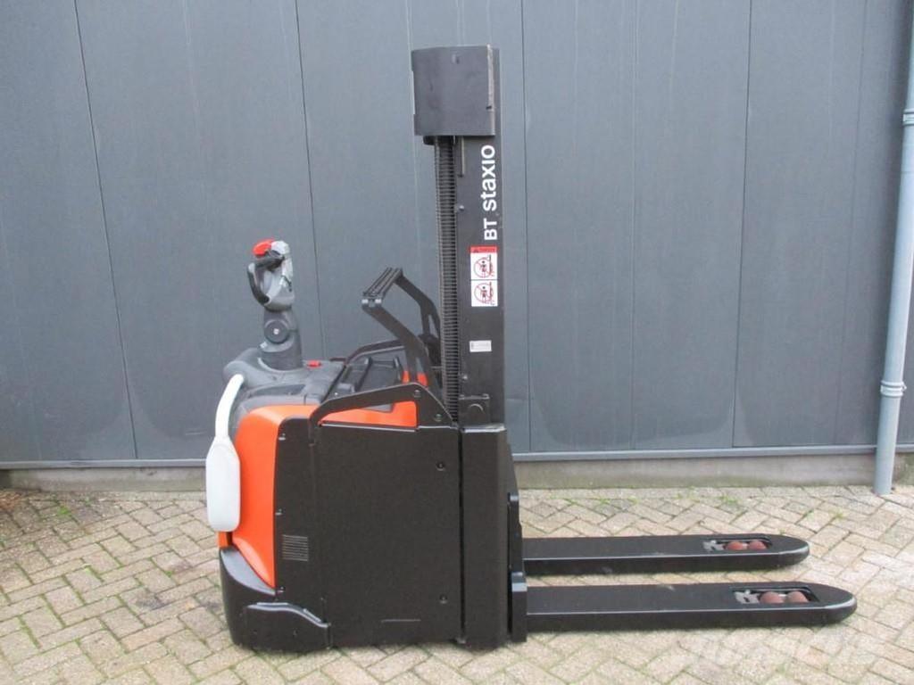 BT SPE 200L Low lifter with platform