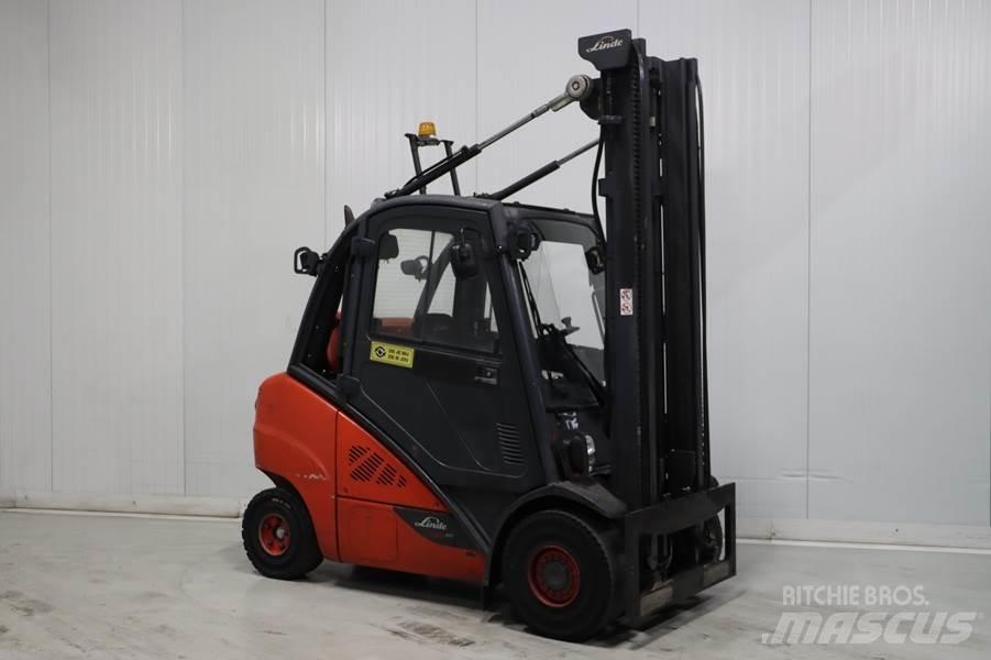 Linde H35T-02 LPG trucks