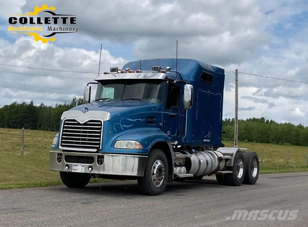 Mack CXU 613 Tractor Units