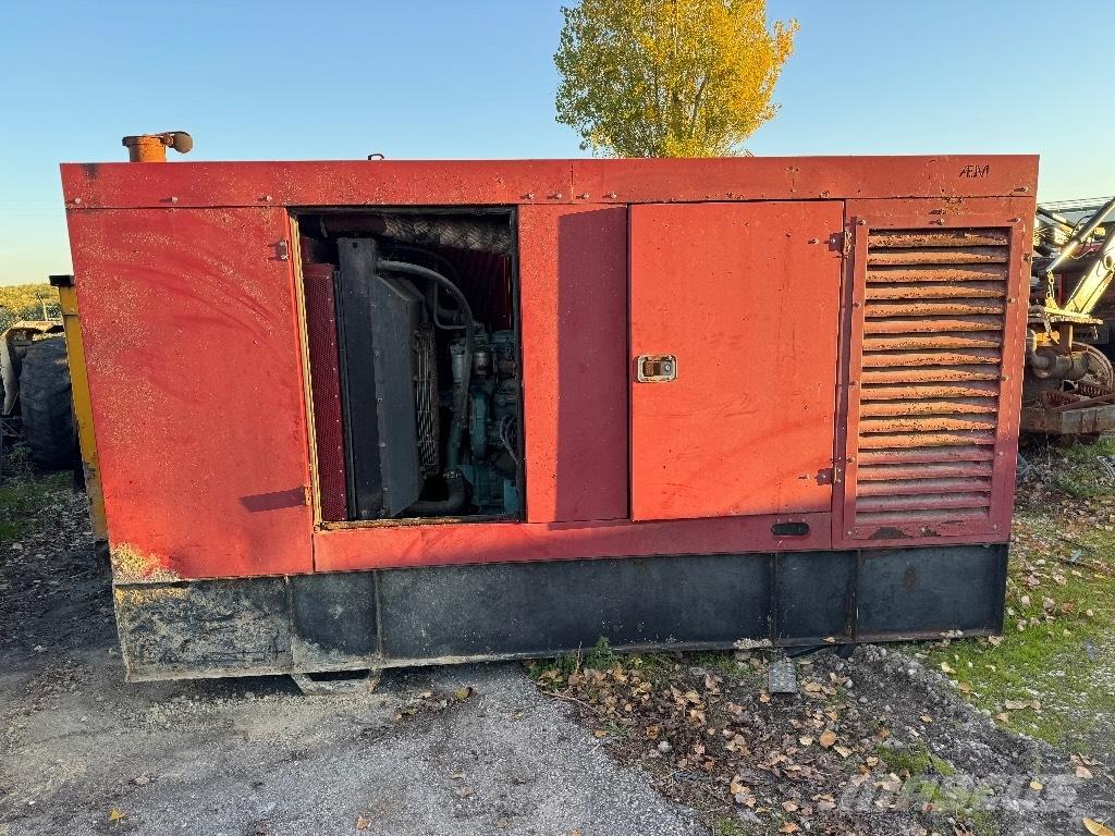  Gerador FEM Diesel Generators