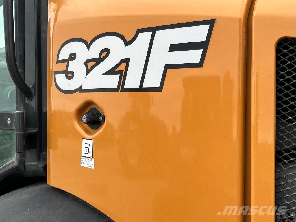 CASE 321 F Wheel loaders
