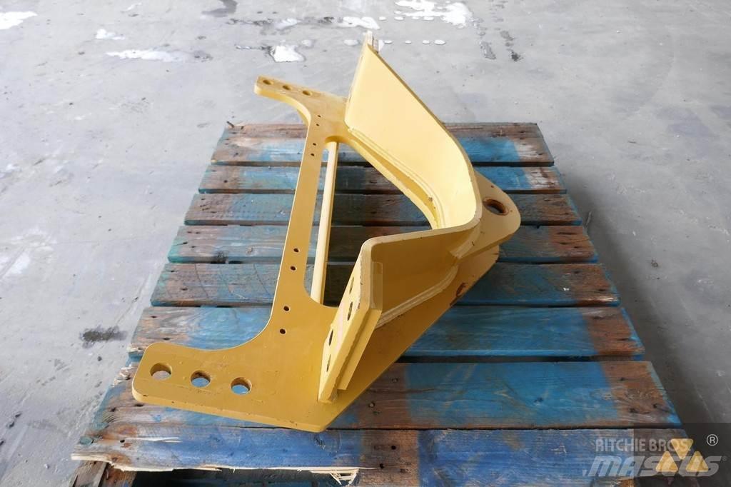 CAT 140M3 Drawbar Transportation - Others