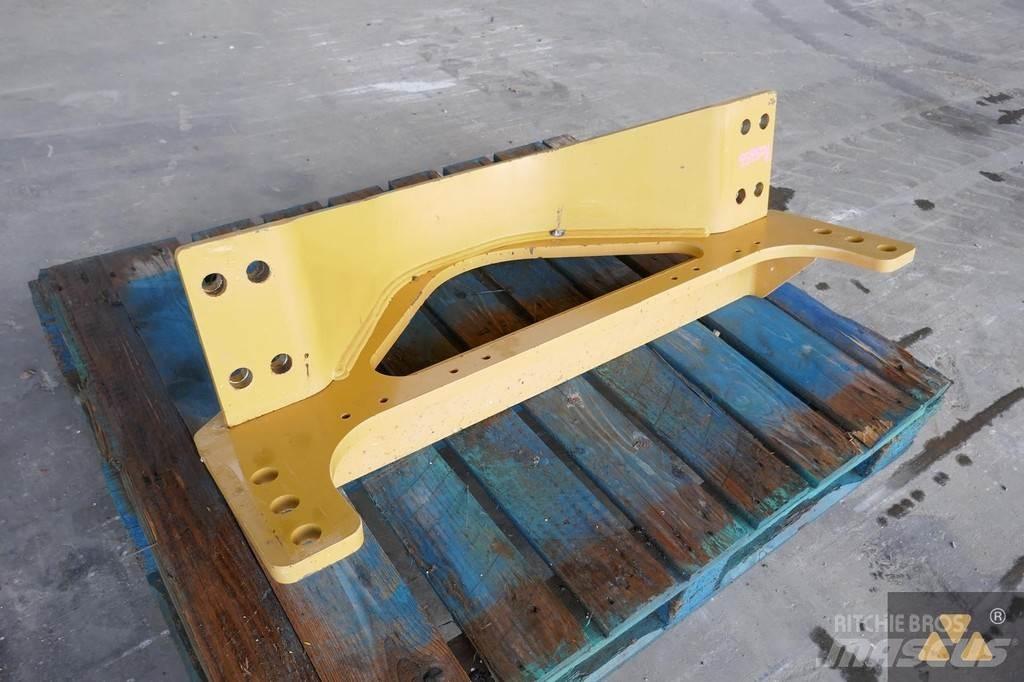 CAT 140M3 Drawbar Transportation - Others