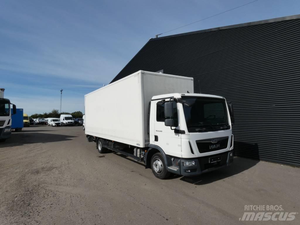 MAN TGL 12.220 BL Box body trucks