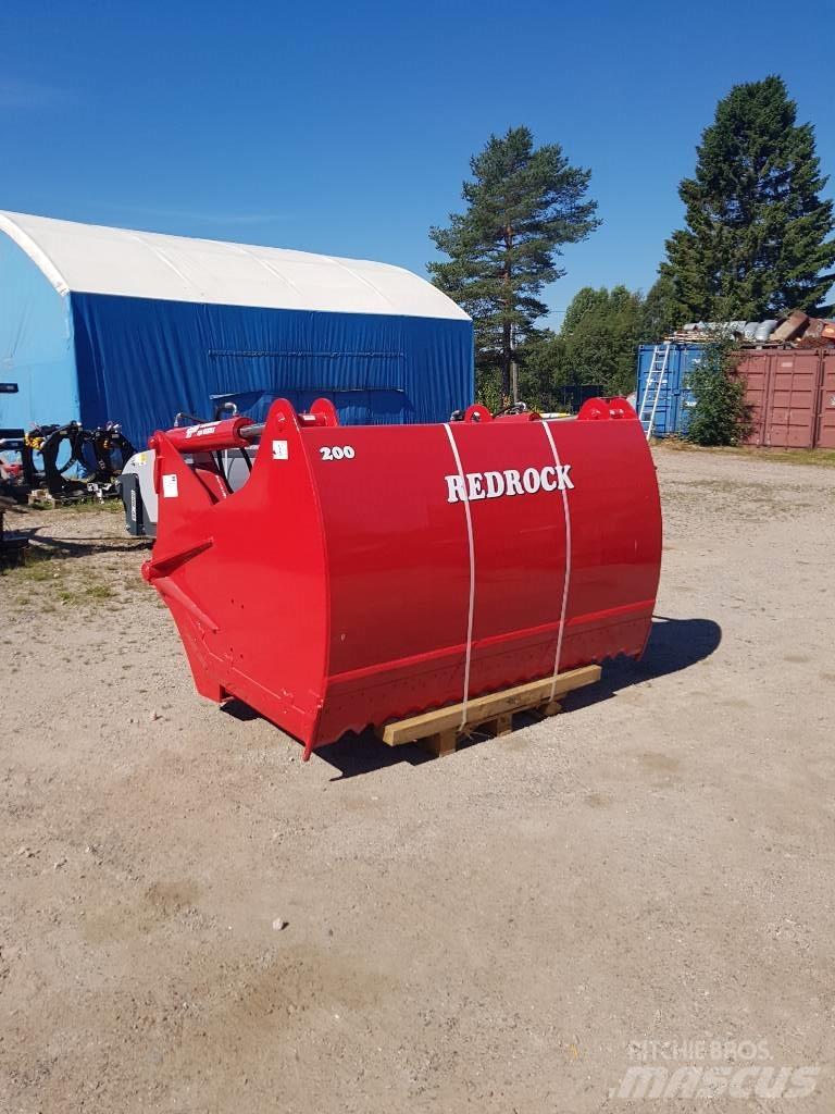 Redrock 200 Front loader accessories